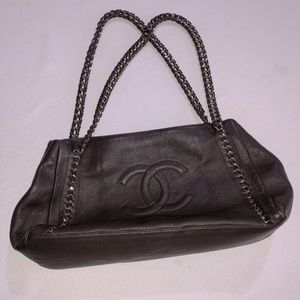 Hand bag